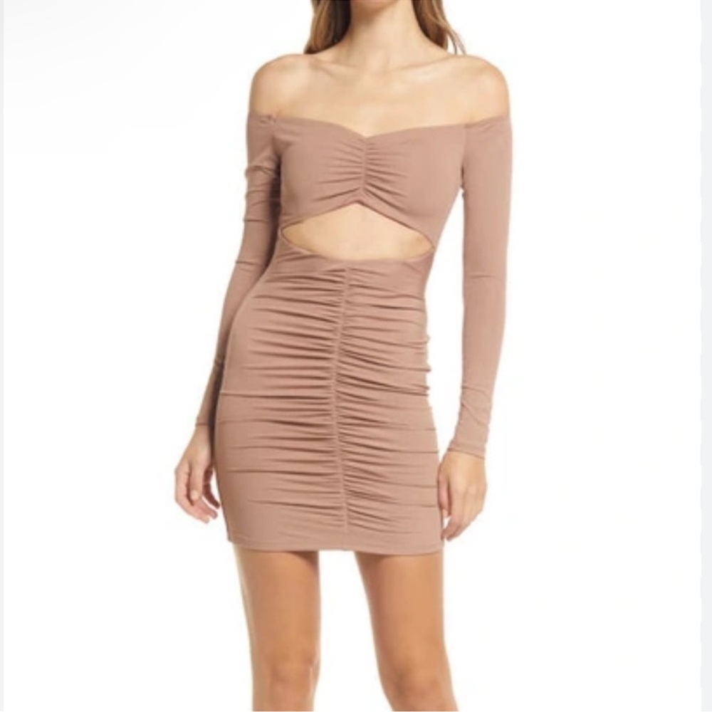 NWOT Naked Wardrobe Cocoa Ruched Off-Shoulder Dress